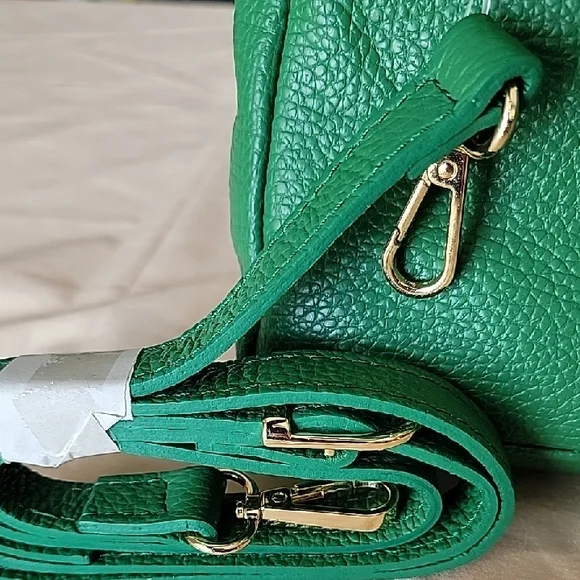 Green and Cream Women's Bag - Picture 5 of 6